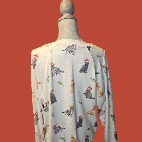 PJ Salvage Pajama Top US Womens L White Christmas Persian Cats Pullover - Picture 3 of 4